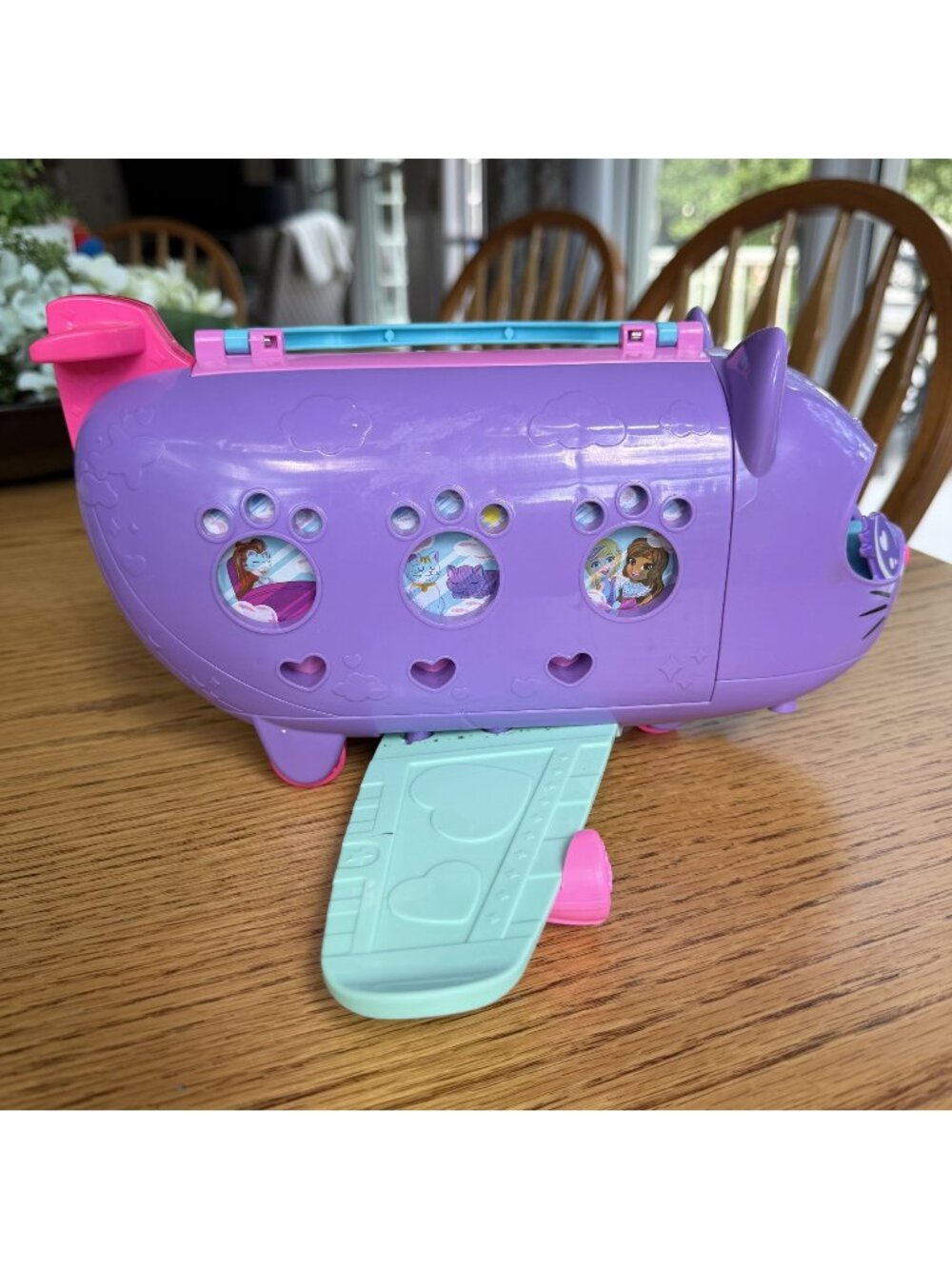 Polly Pocket Girls Purple Airplane Toy With 5 Polly Pocket Dolls